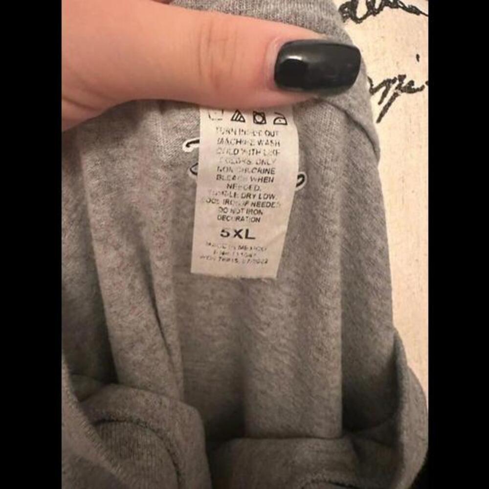 Disney Tigger Graphic Tee - Gray - Picture 3 of 3